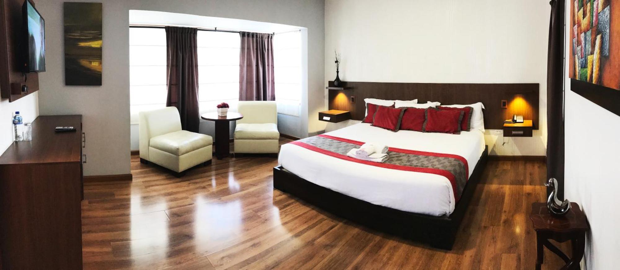 Hotel Santiago De Compostella Suites クエンカ エクステリア 写真